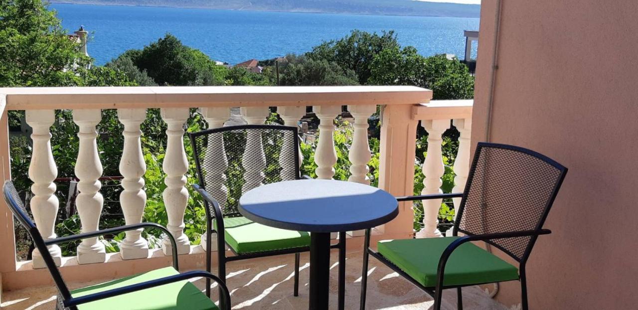 Apartment Apartment Ante And Dijana Starigrad Paklenica