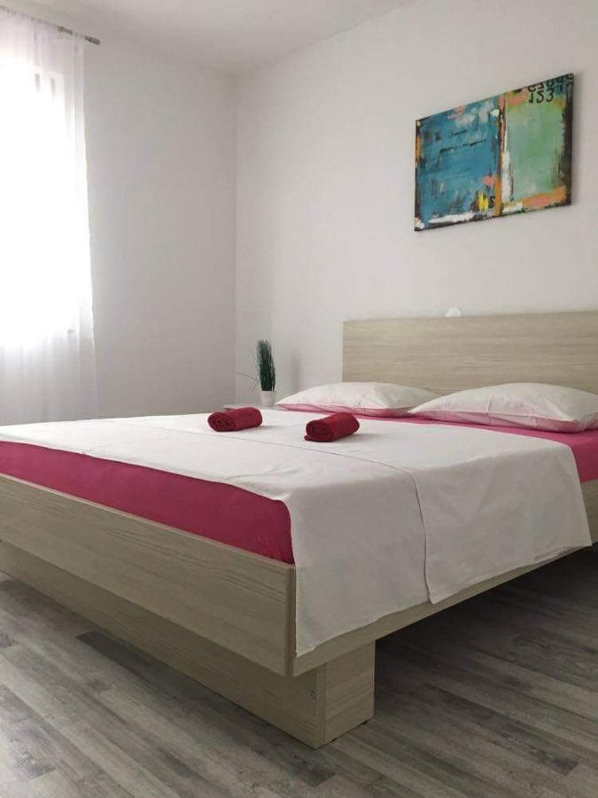 Apartment Ante And Dijana * Starigrad Paklenica