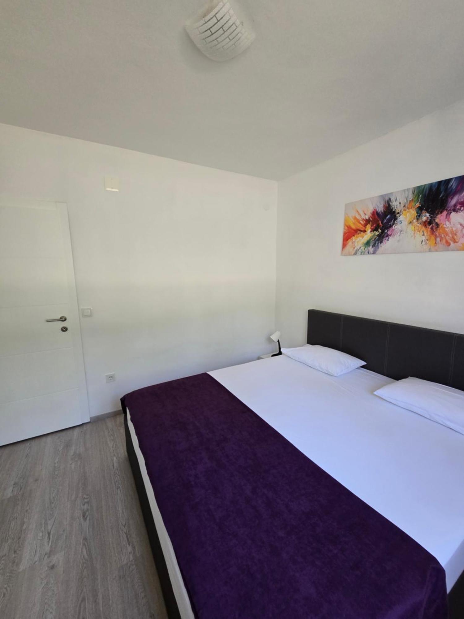 Apartment Ante And Dijana * Starigrad Paklenica