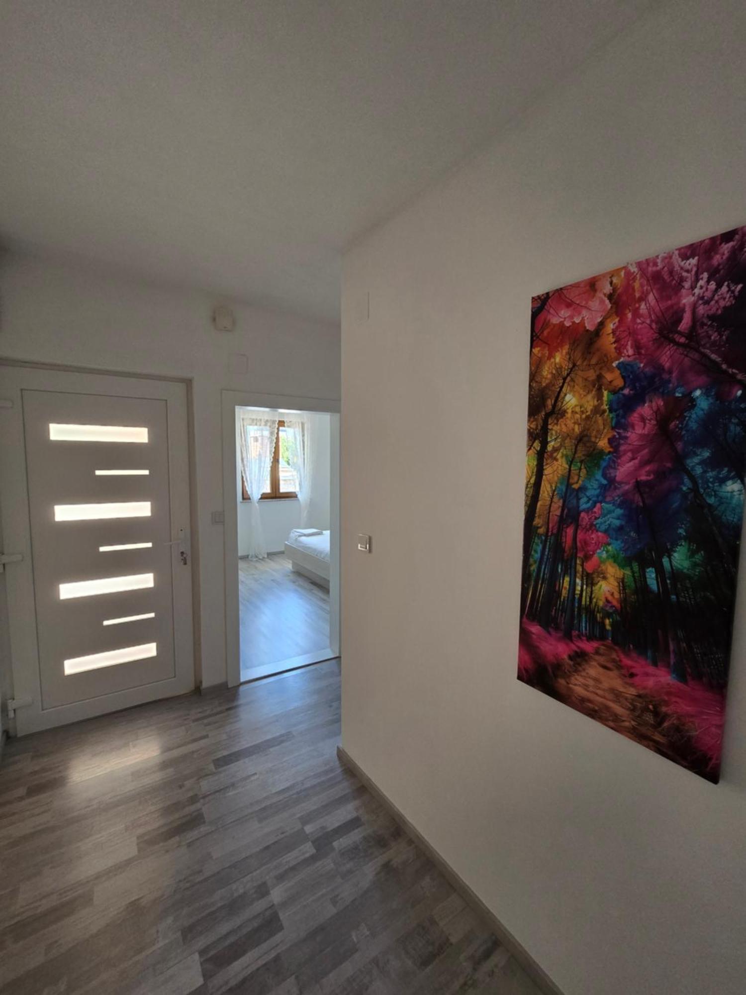 Ante And Dijana Apartman *